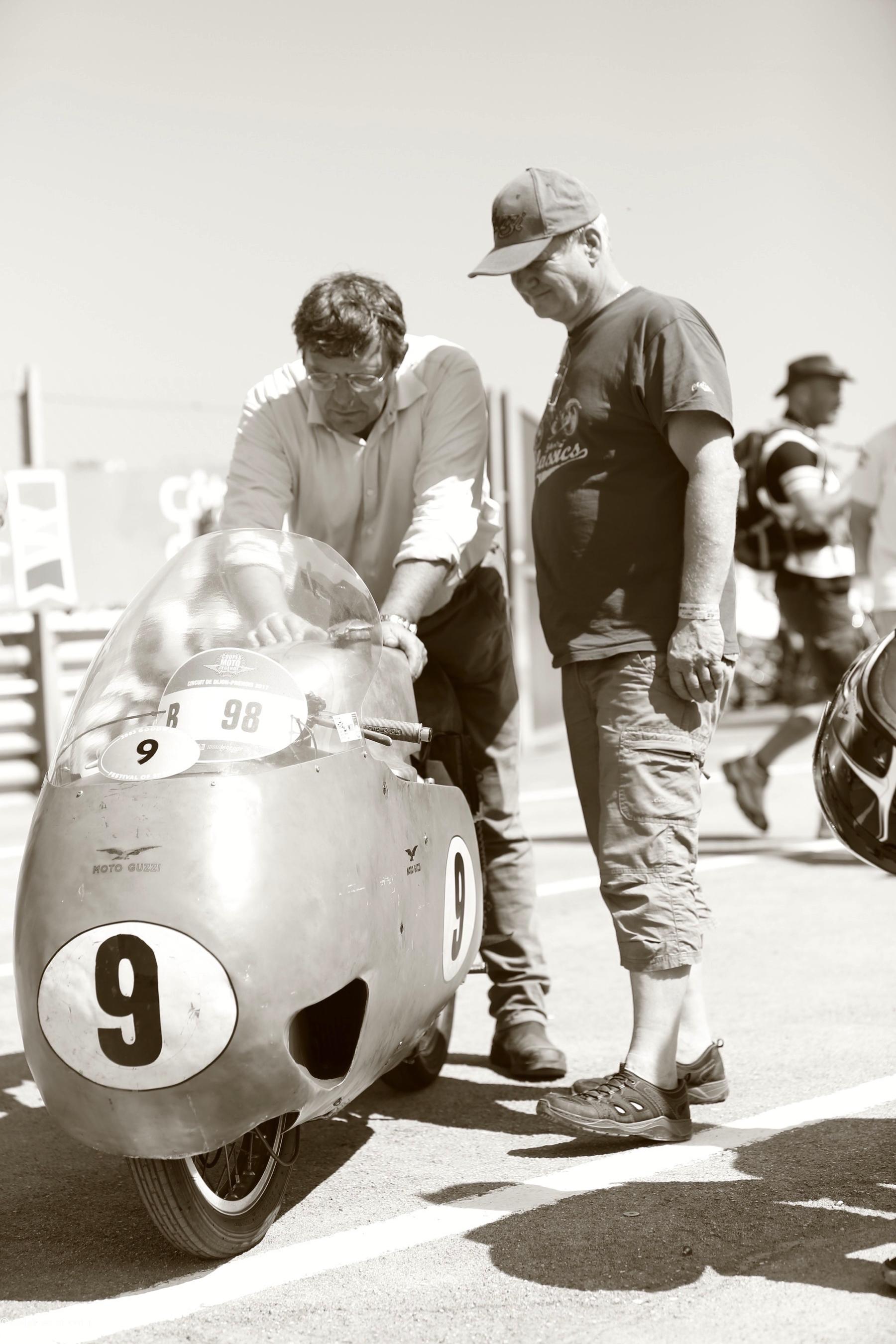 placeholder image-sq