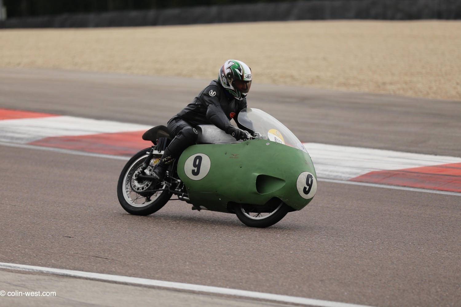 placeholder image-sq